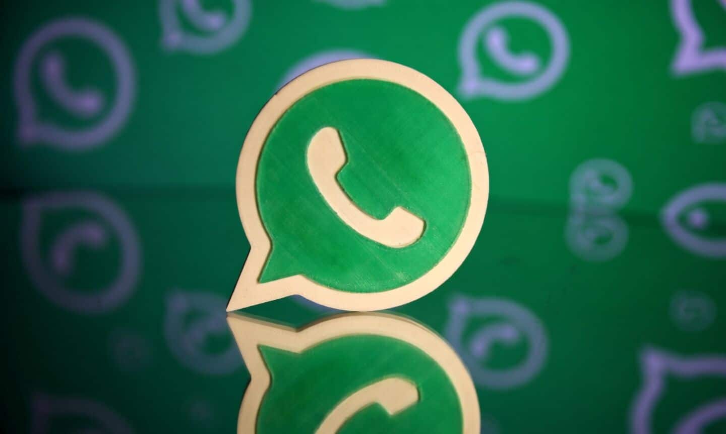 WhatsApp now suggests stickers when you type emojis