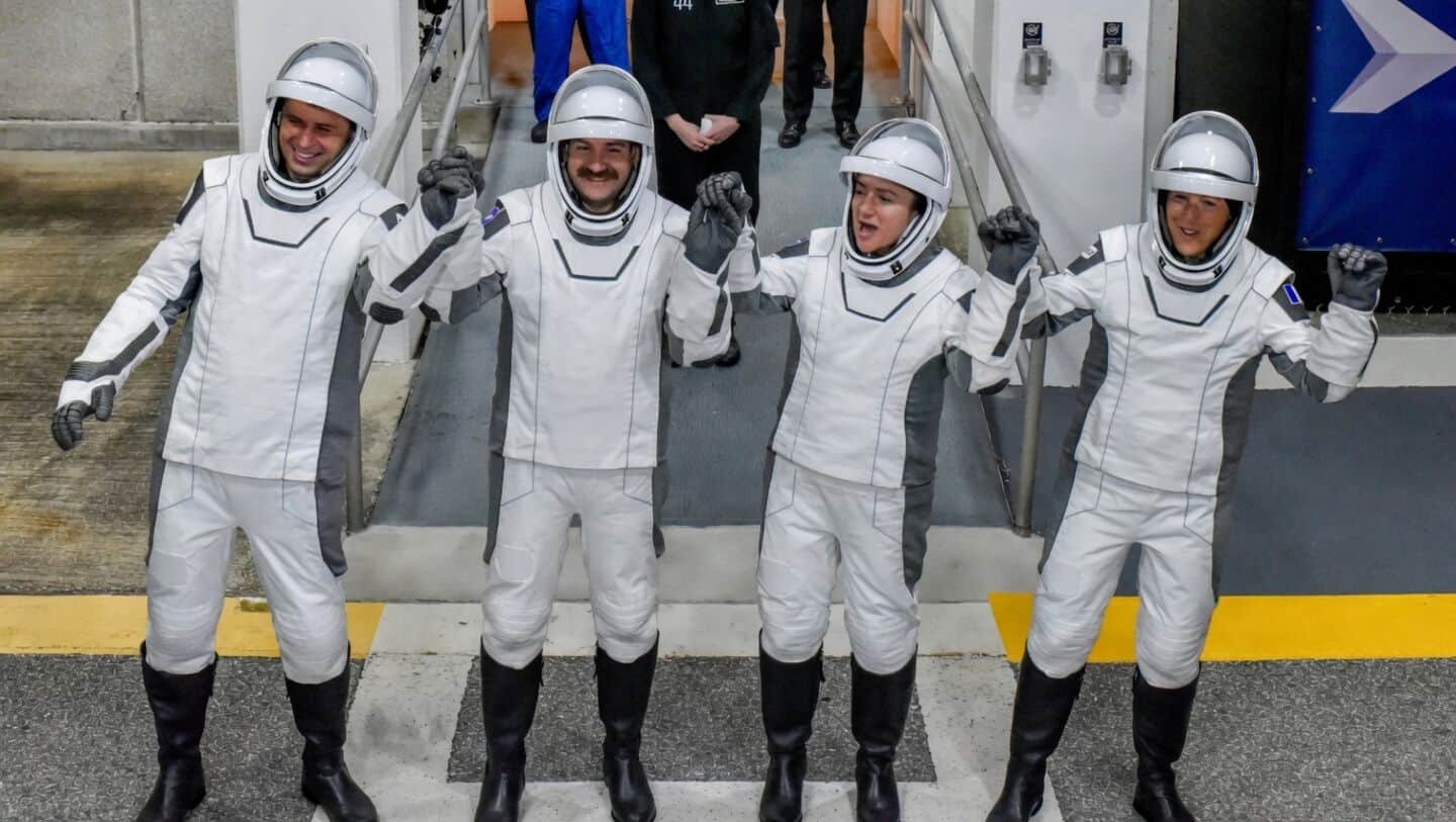 ISS astronauts shelter in Dragon after Russian section air leak