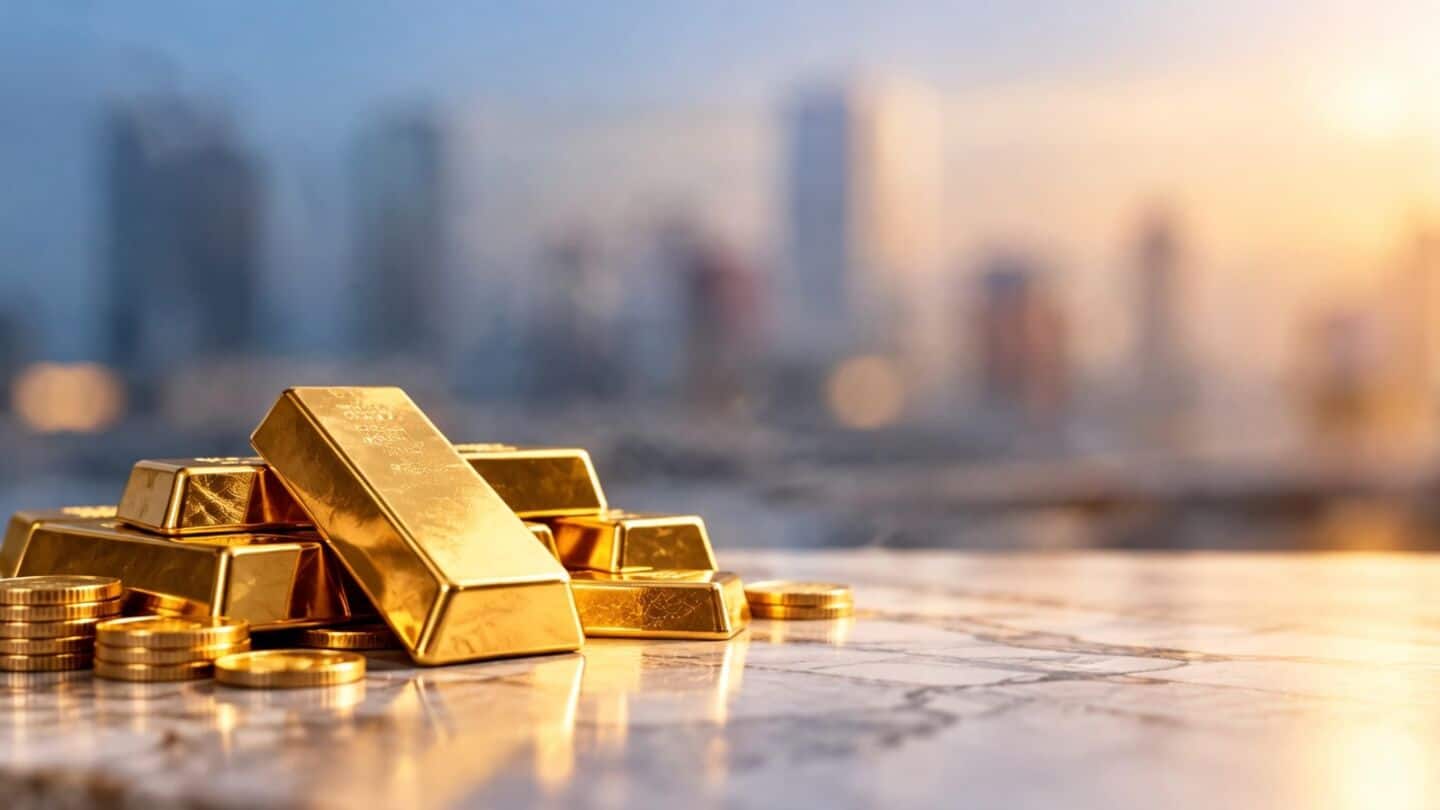 Gold rebounds just over $4,150 amid weekly and monthly losses