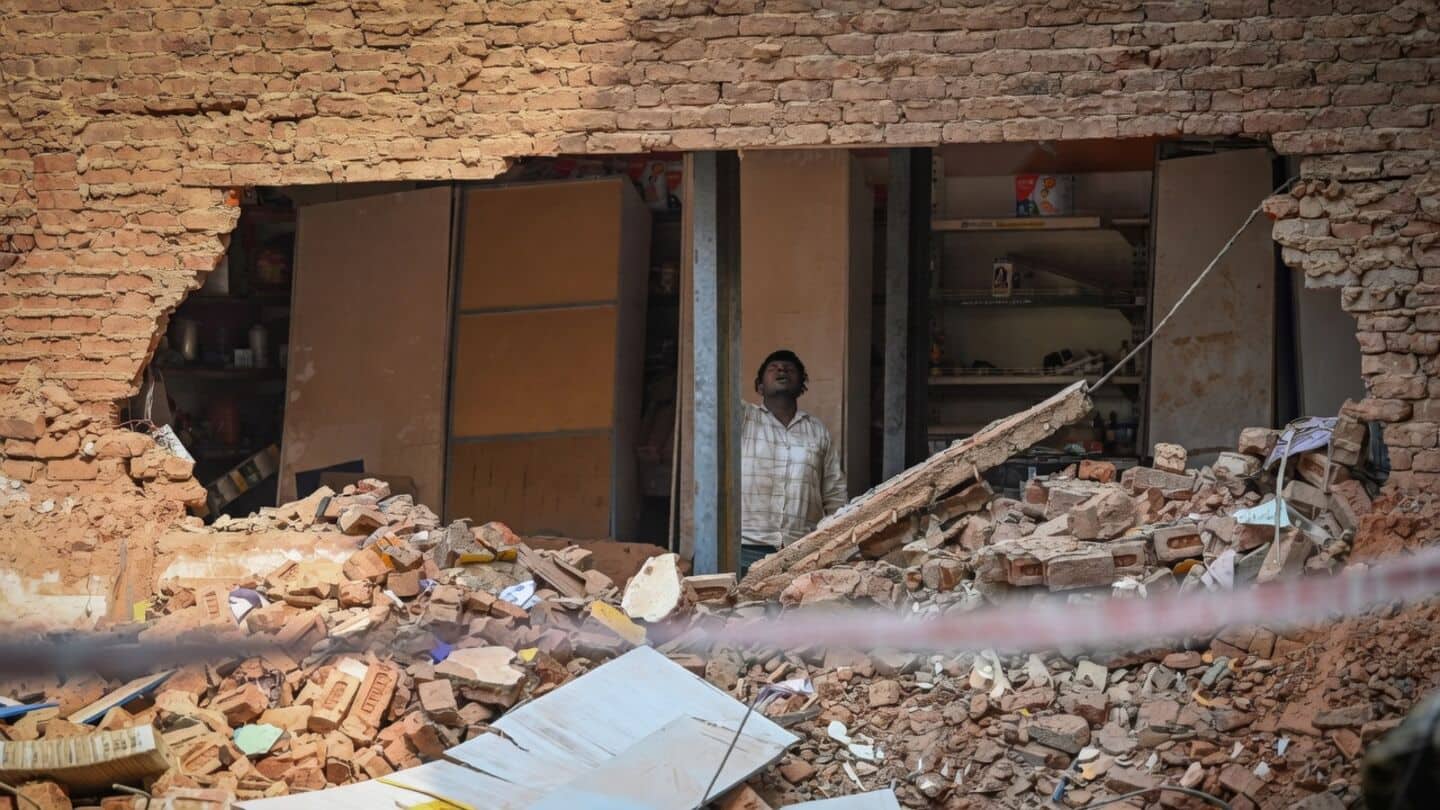 Delhi Satya Niketan PG collapse probe: contractor apprehended, operators absconding