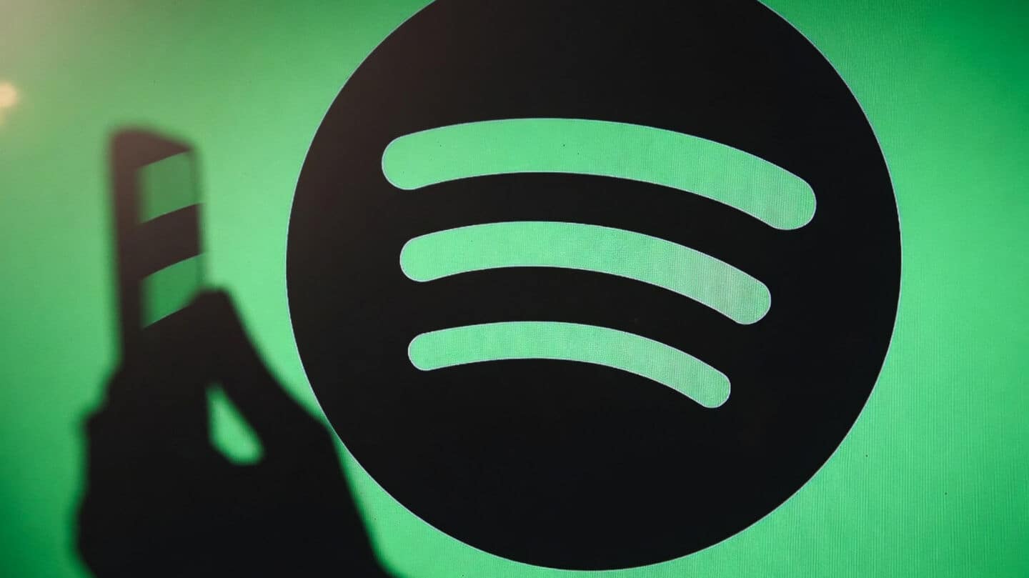 Spotify introduces user notes to caption songs in playlists