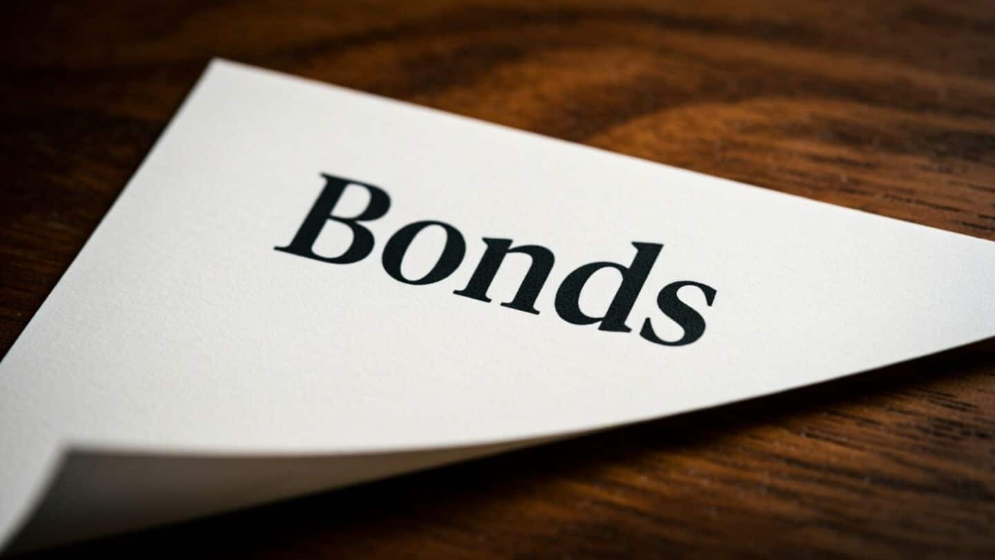 Indian government bonds firm as oil prices fall, RBI awaited