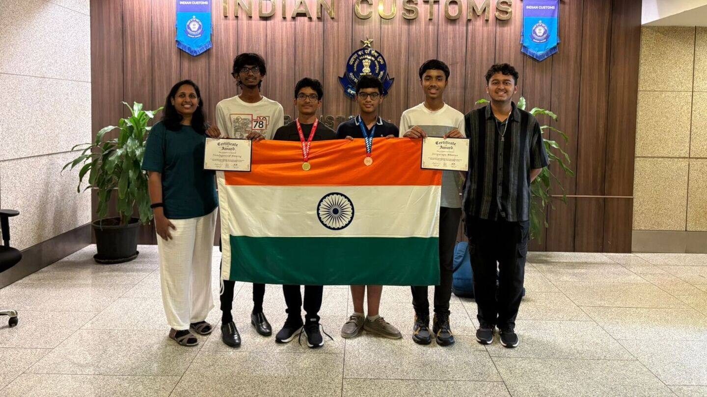 Indian team shines at International Linguistics Olympiad, wins gold, bronze