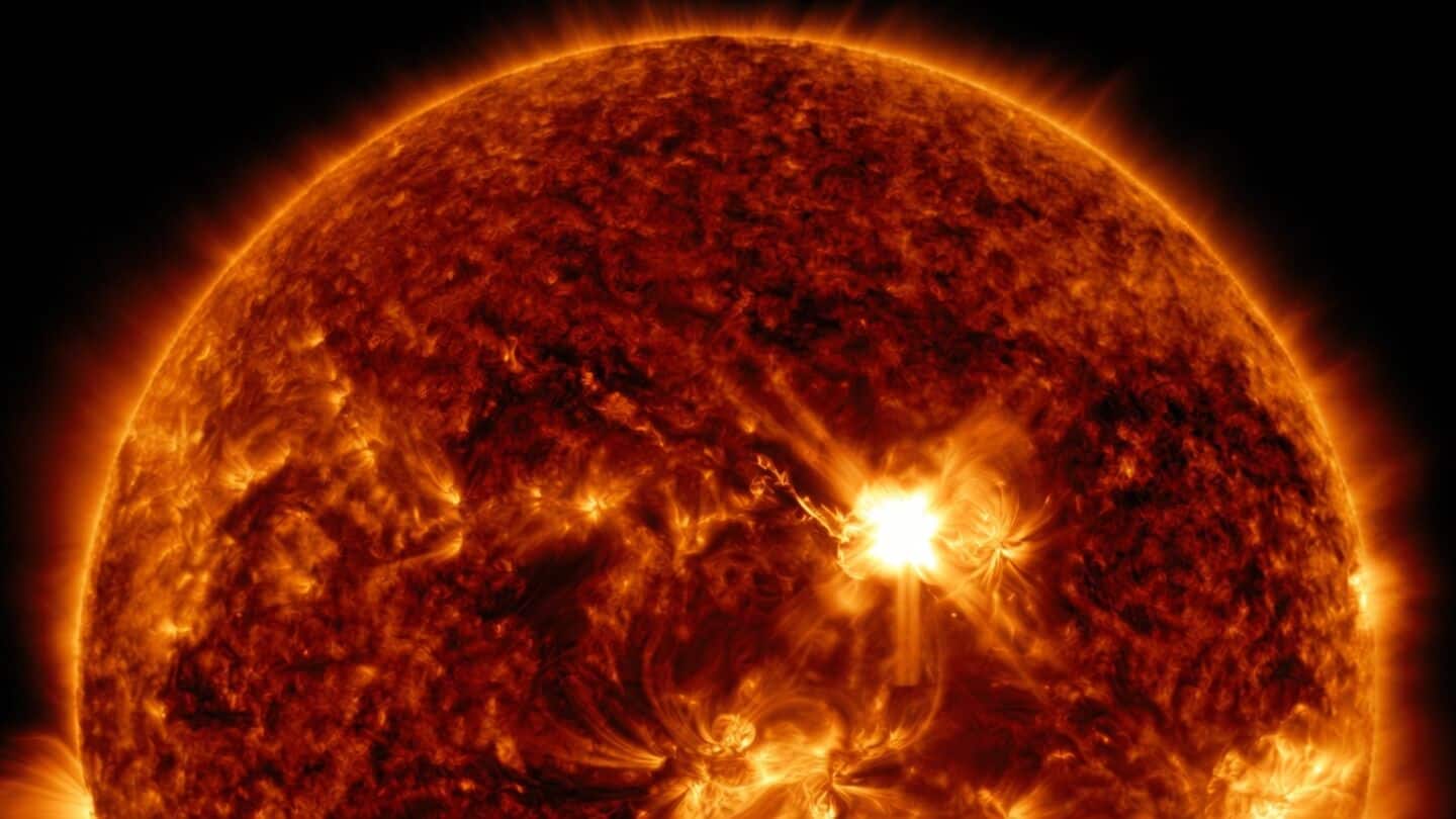 Sunspot 4479 flare knocks out shortwave radio across North America