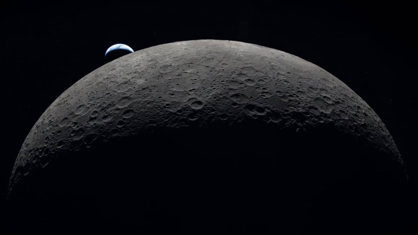 Lewis Pinault-led SETI study seeks microscopic technosignatures in Moon dust