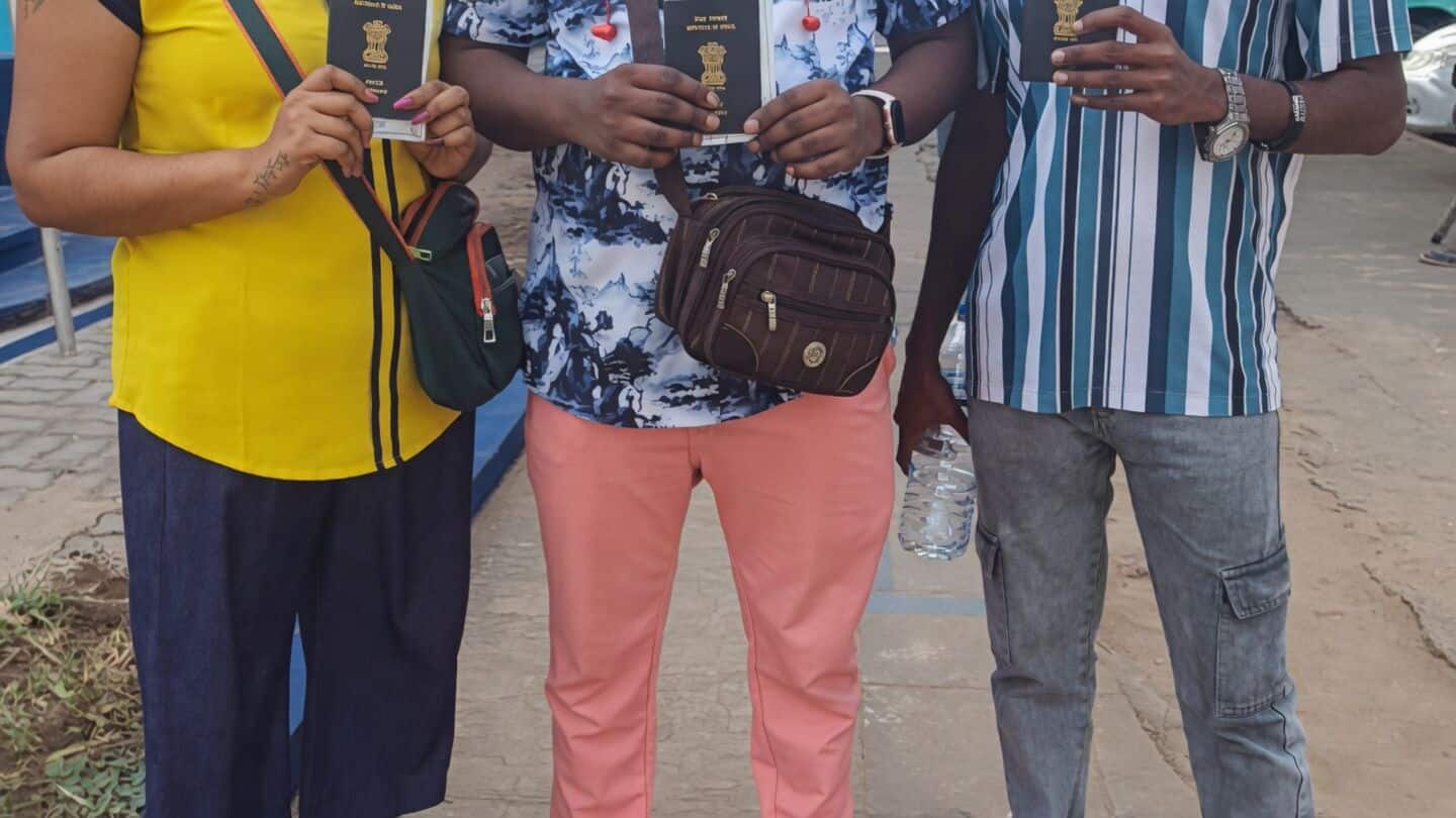 Hakki Pikki trio stranded in Mozambique return to India Friday