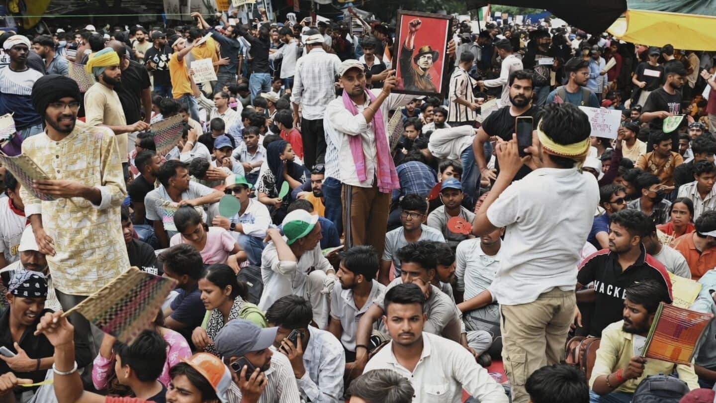 Cockroach Janta Party says police crackdown at Jantar Mantar