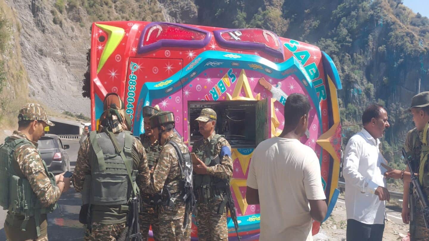 West Bengal sleeper bus overturns in Ramban, 30 people injured