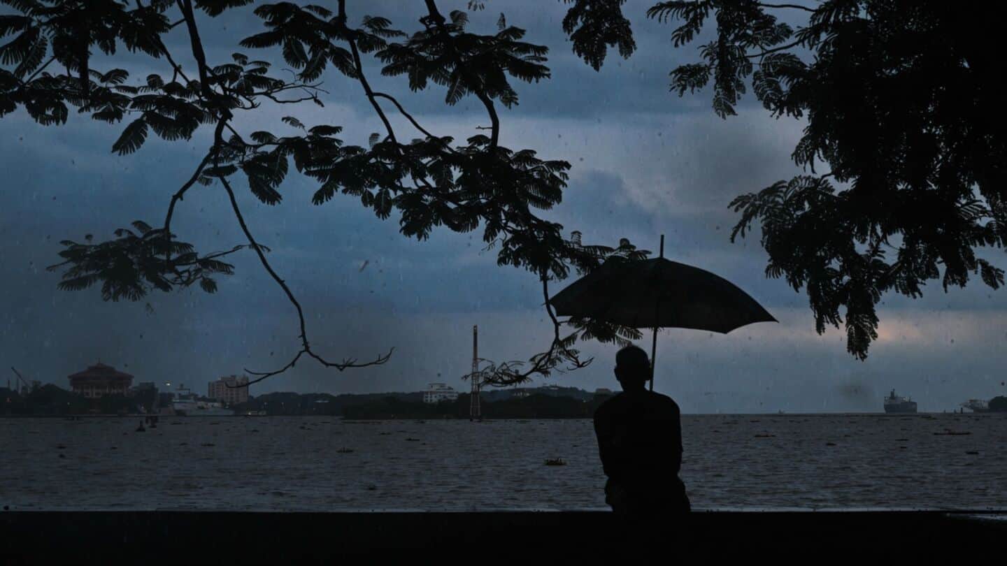 IMD issues orange alert for heavy rain in Kerala districts