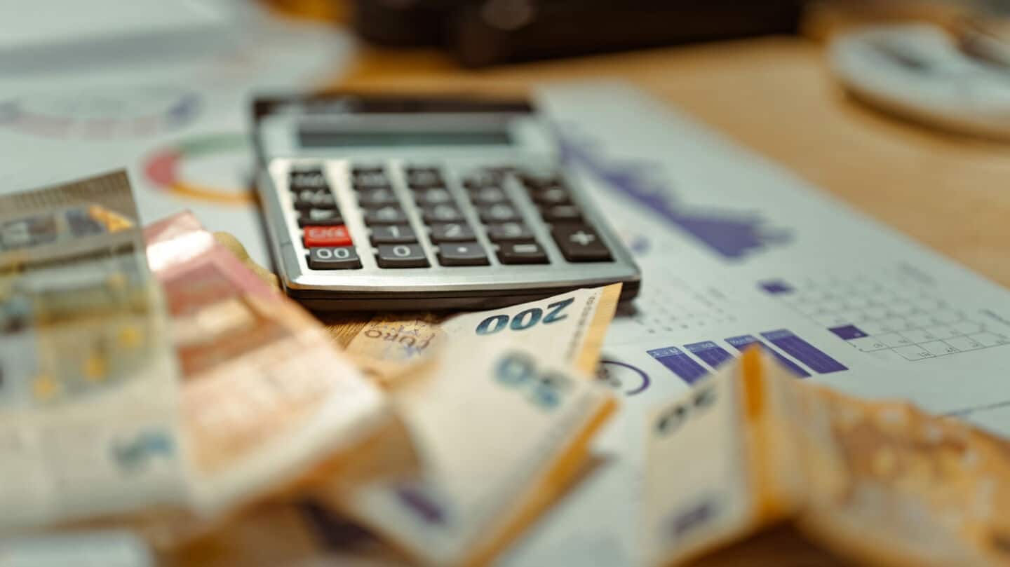 Indian rupee hits 95.14 per US dollar amid importer demand