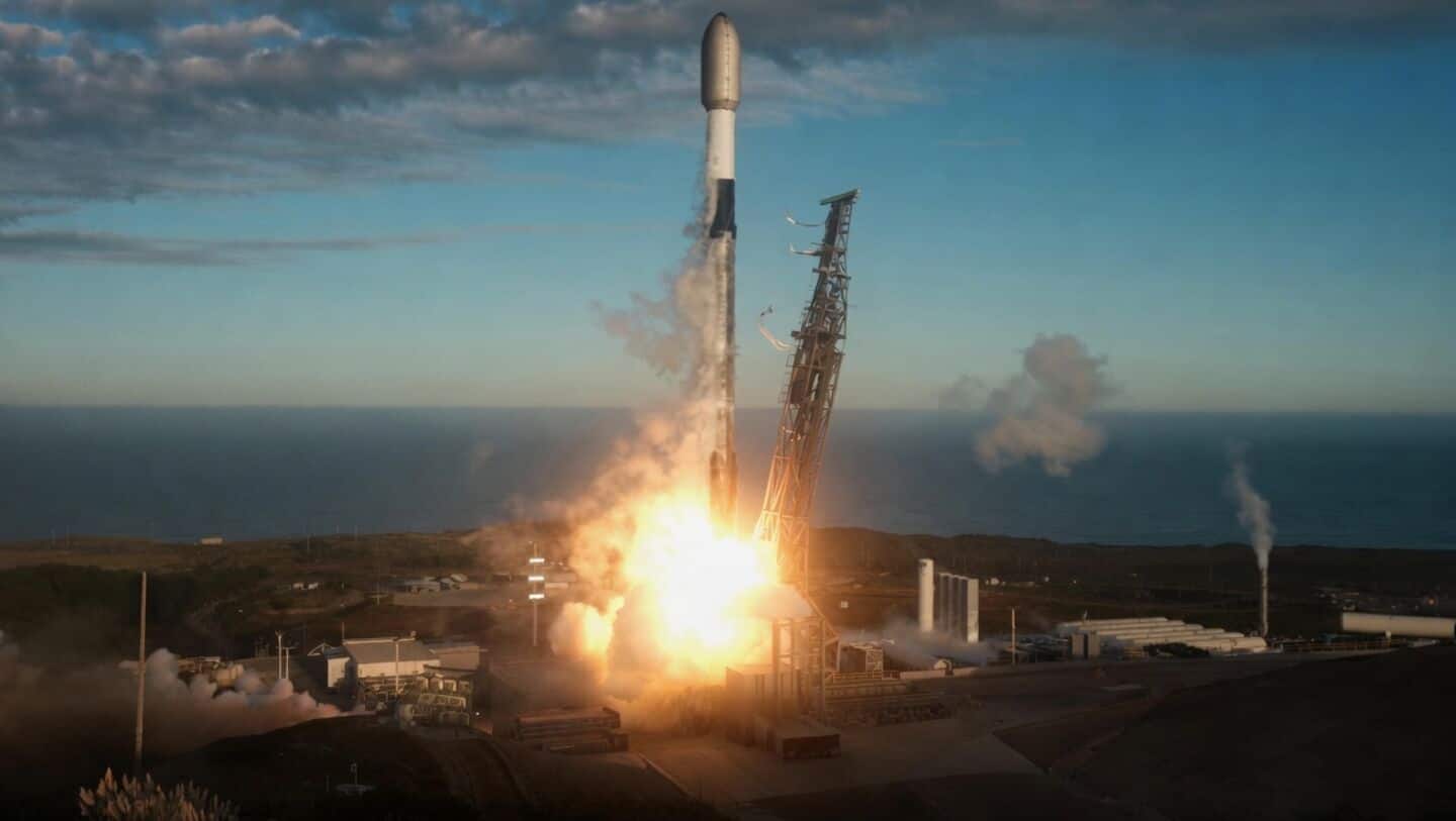 SpaceX launches 27 Starlink satellites, booster lands on drone ship