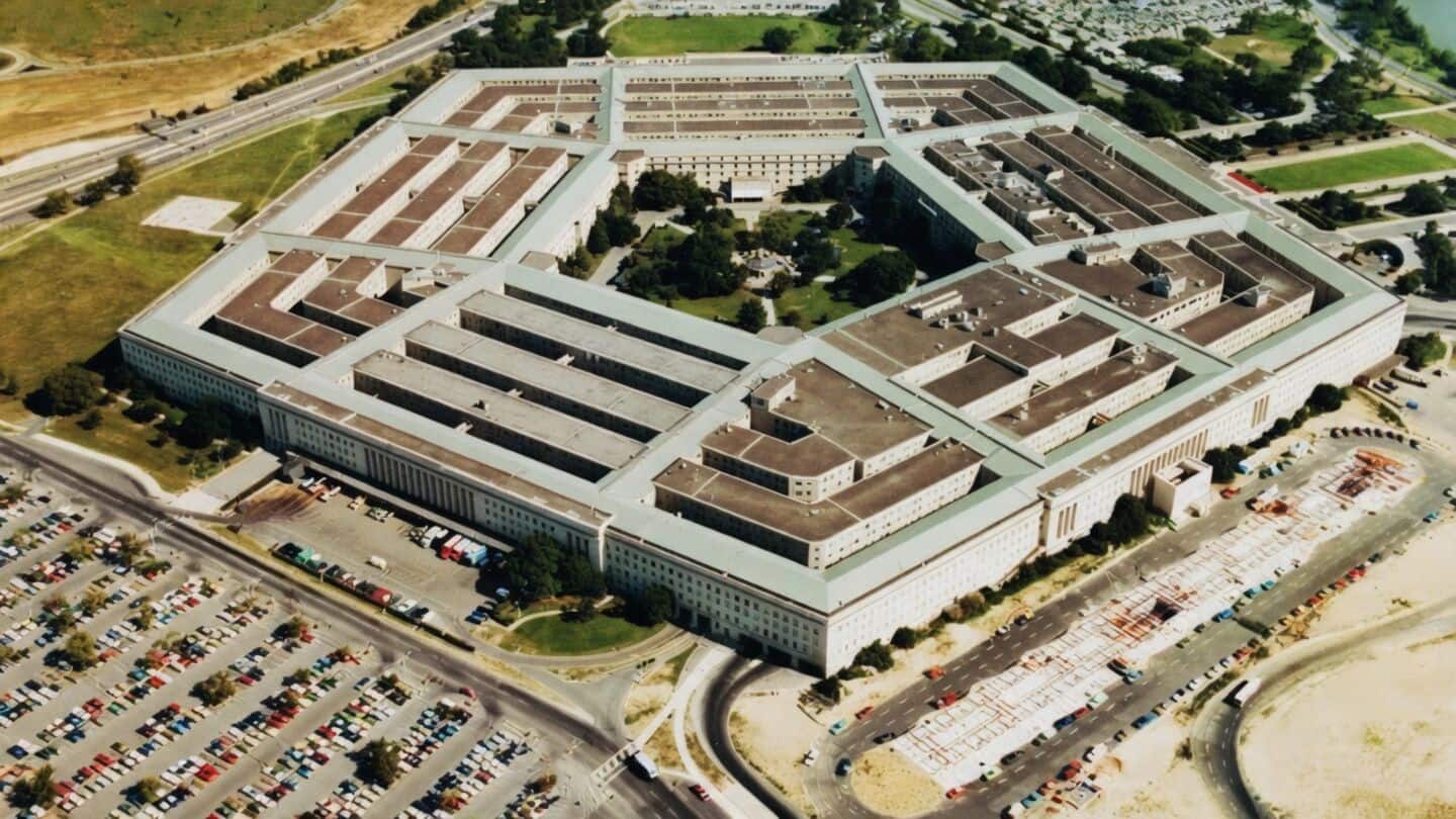 Pentagon awards $24.4B Raytheon deal to boost SM-6 production