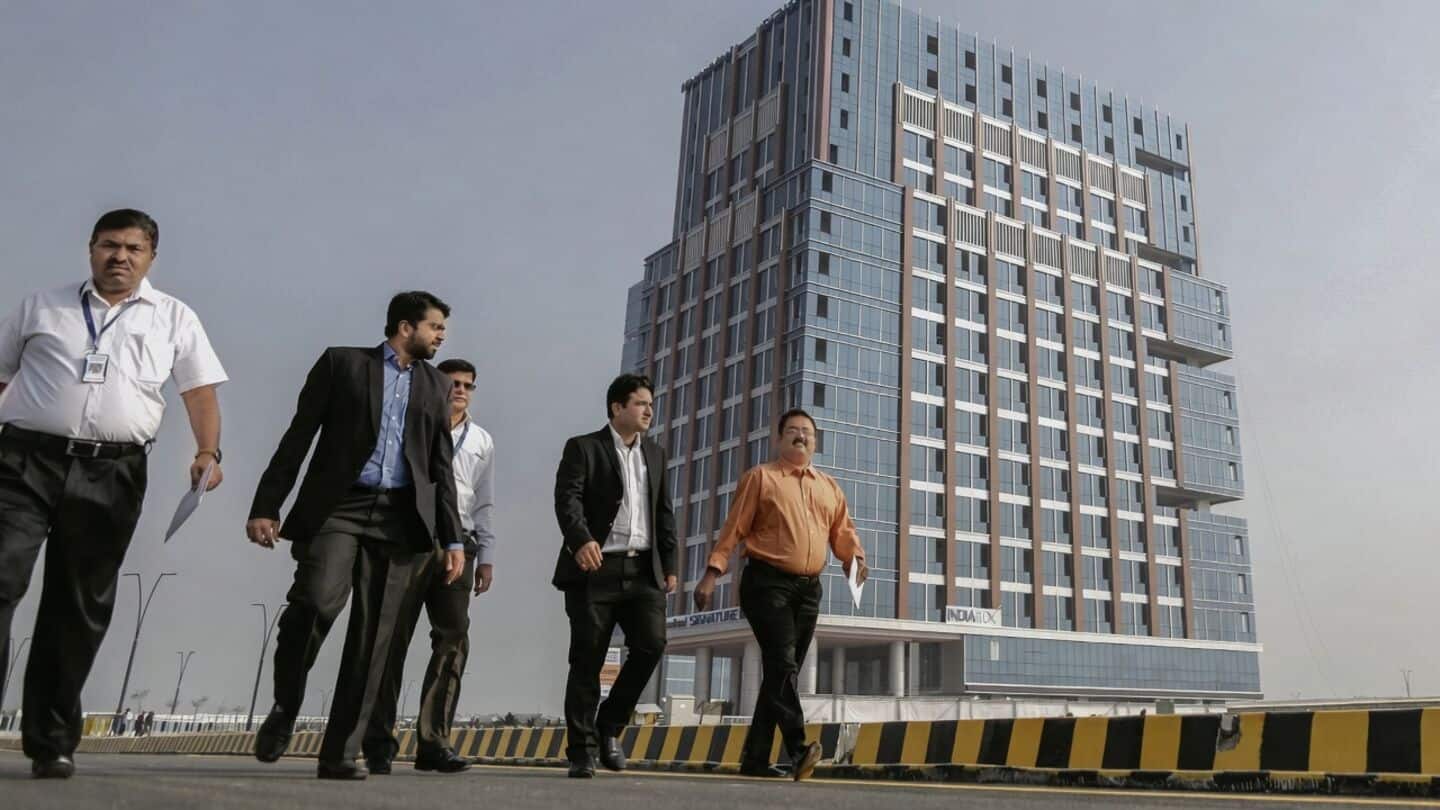 India and UK explore GIFT IFSC listings for international capital