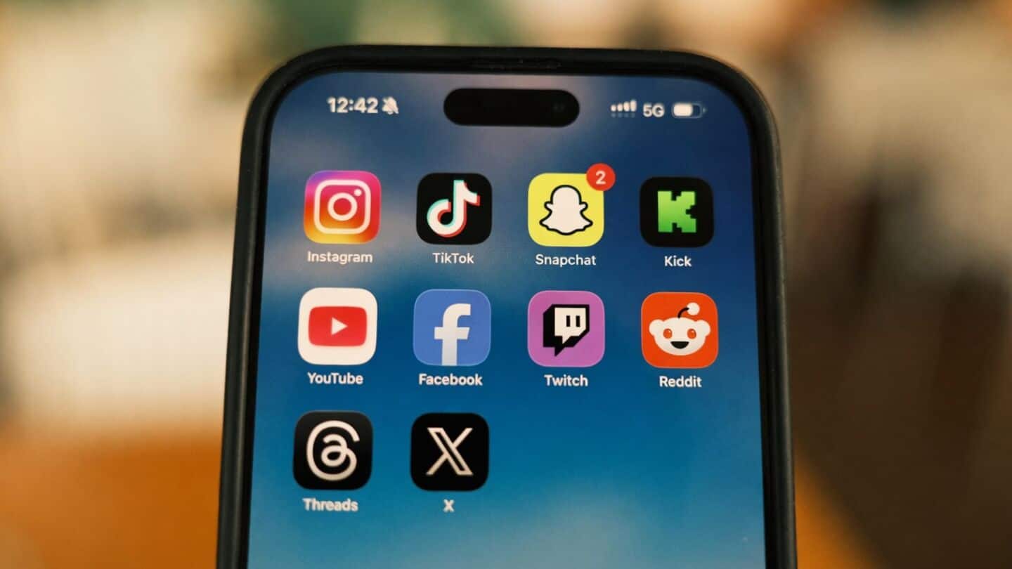 Report finds social platforms overtake TV and websites for news