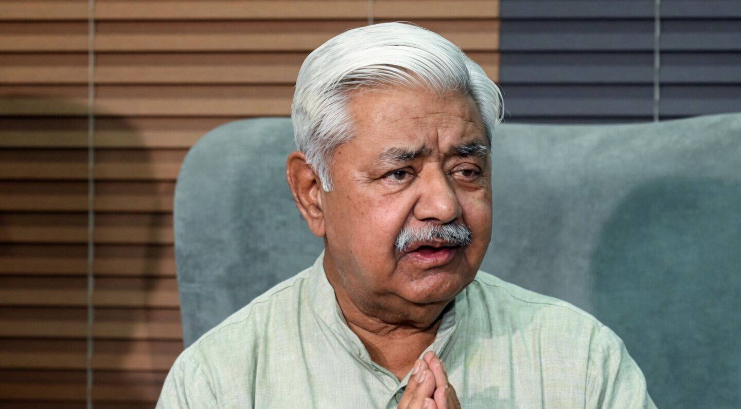 Alok Kumar admits negligence by Champat Rai over Ayodhya donations