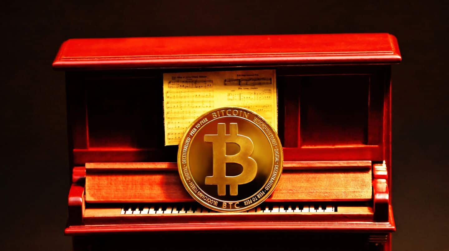 Bitcoin drops 1.7% after Fed rate hold, Ethereum near $2,200