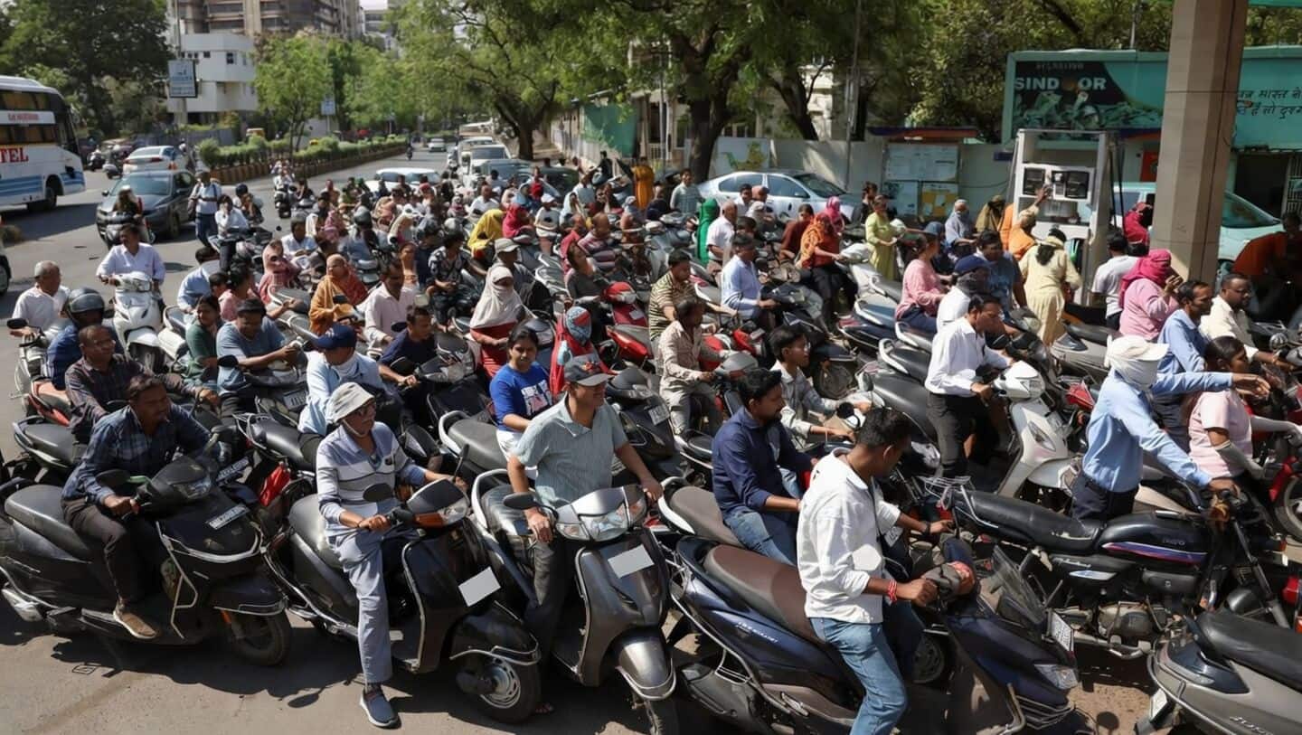 India raises gasoline and diesel prices by ₹3 per liter