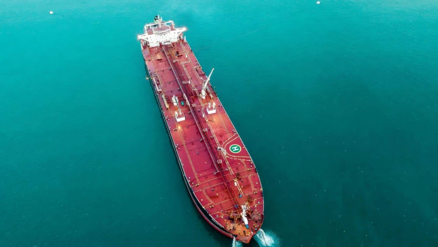US waiver allows Iranian tanker carrying 600,000 barrels to Vadinar