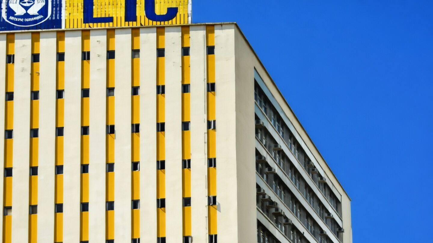 Sunil Agrawal to resign as LIC CFO effective July 14
