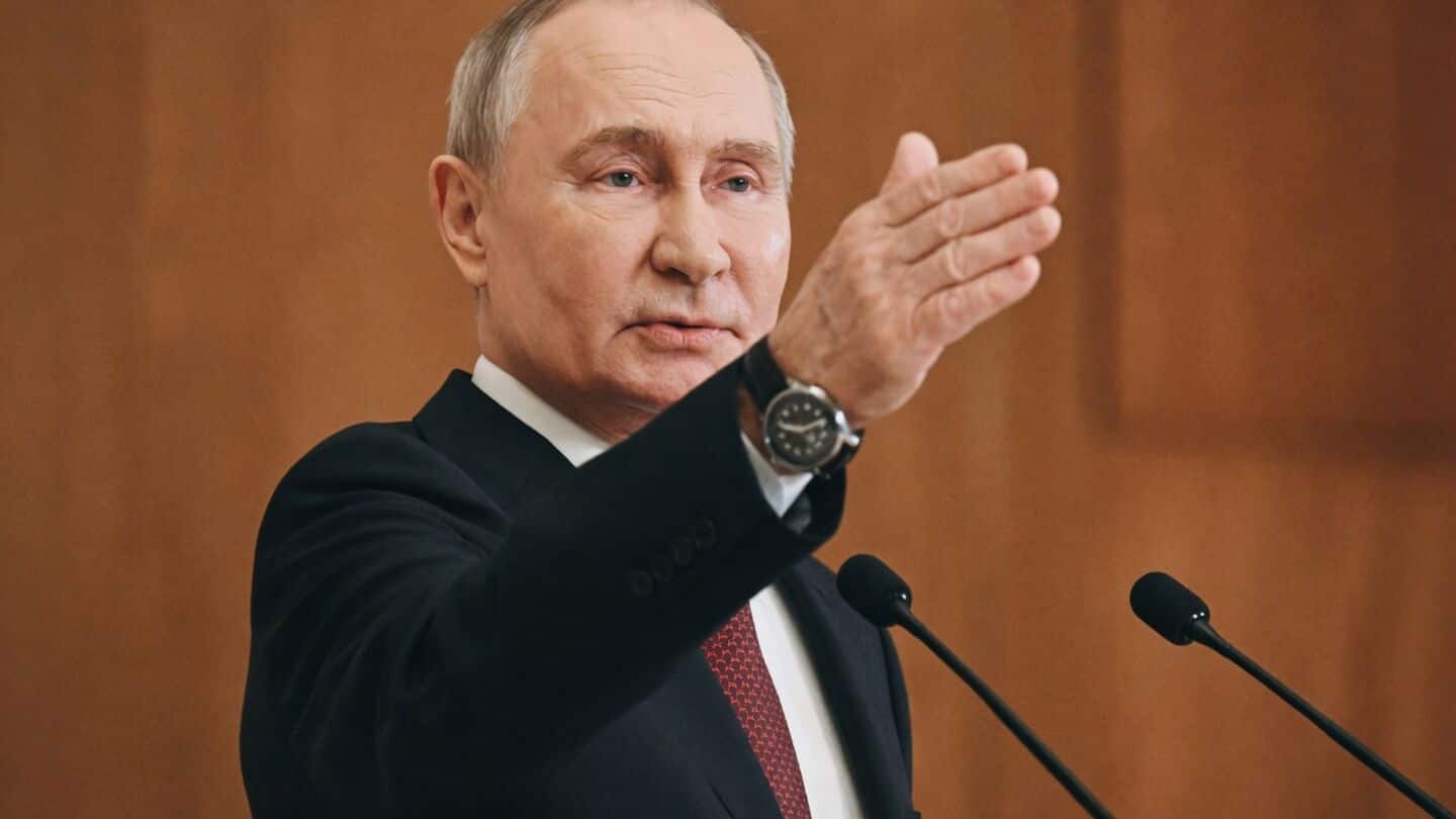 Vladimir Putin warns 'all types of weapons' if Kaliningrad attacked