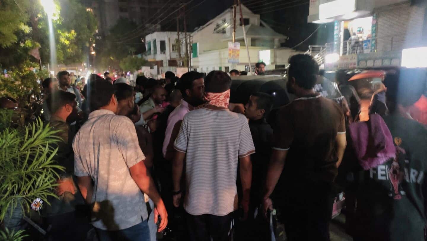 Teen driver aged 15 crashes on Ramanandnagar road injuring 5