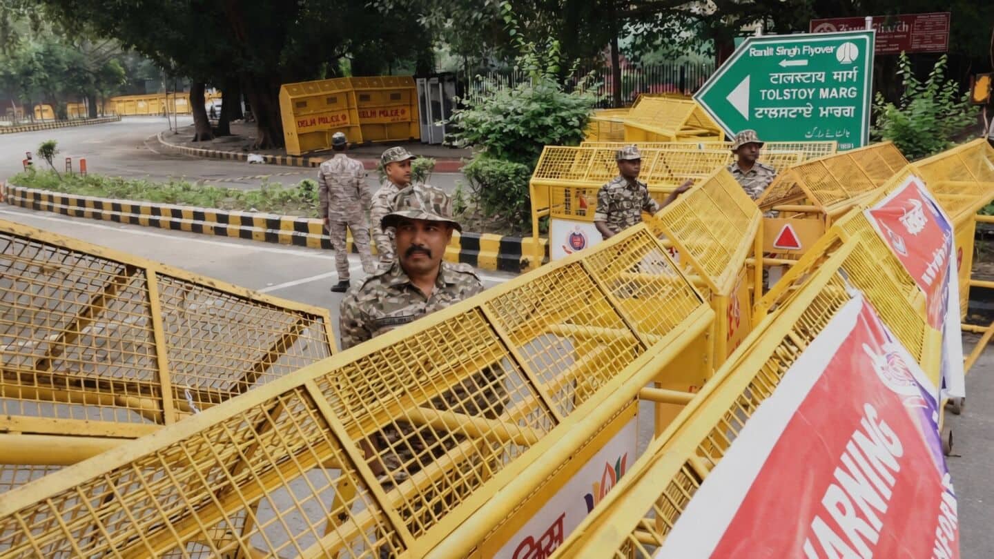 Delhi stations 6,000+ police, 220 CAPF ahead of CJP march
