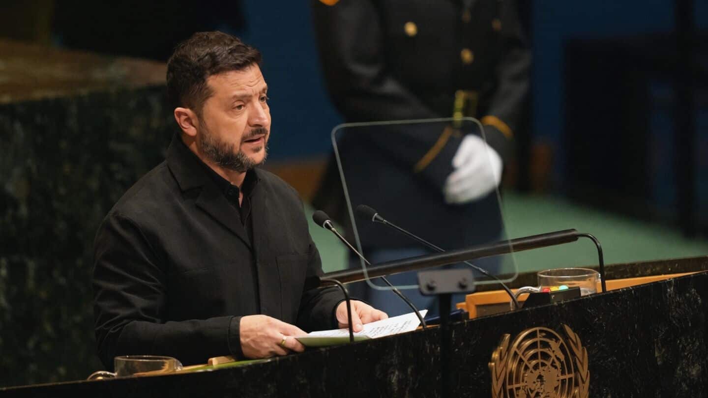 Zelensky says US gave Kyiv no warning of Russian strikes