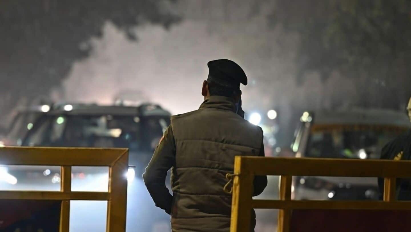 Delhi woman escapes cab driver after he tries to molest