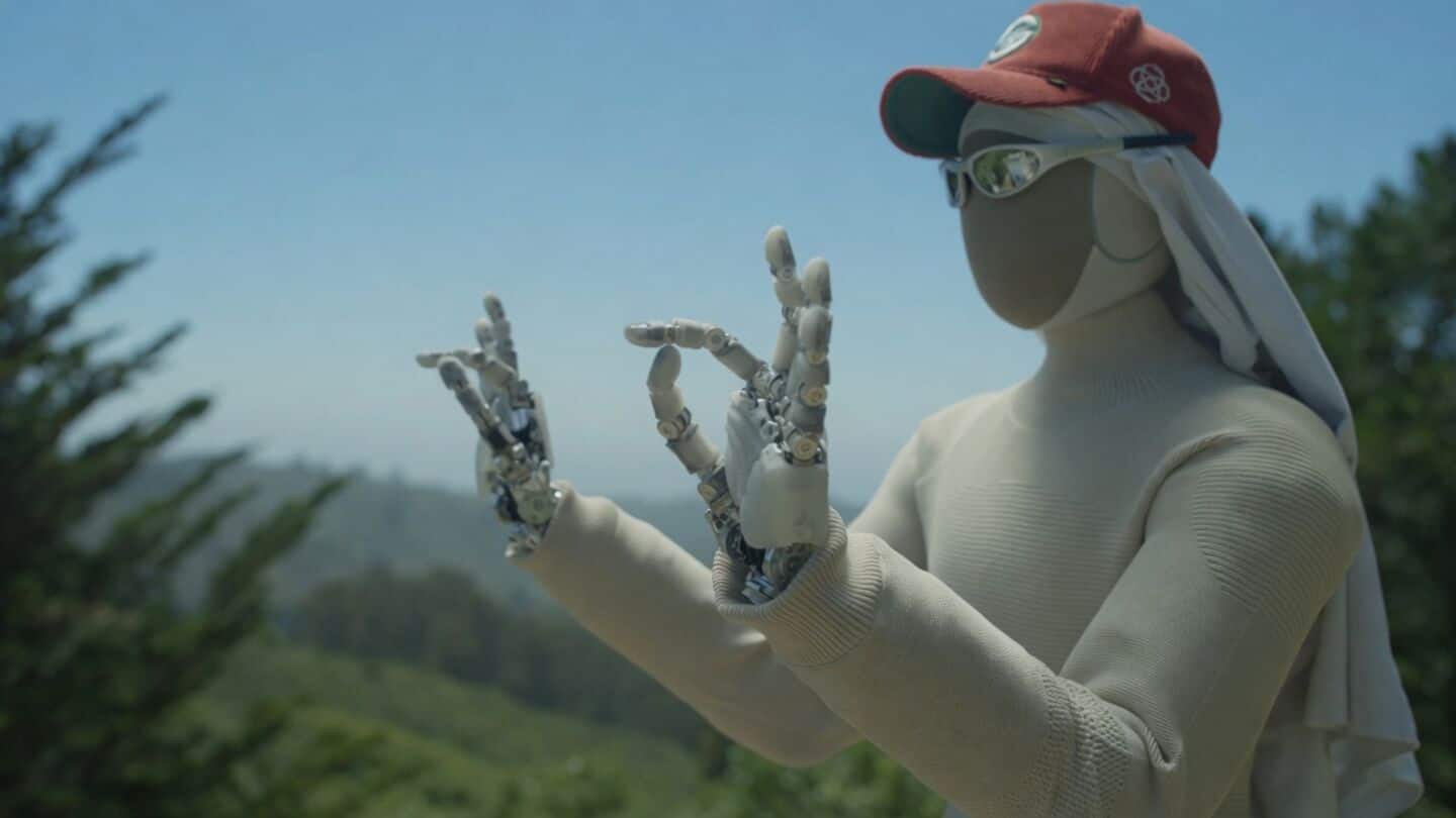 Norwegian American company 1X's Neo humanoid robot uses tendon-driven hands