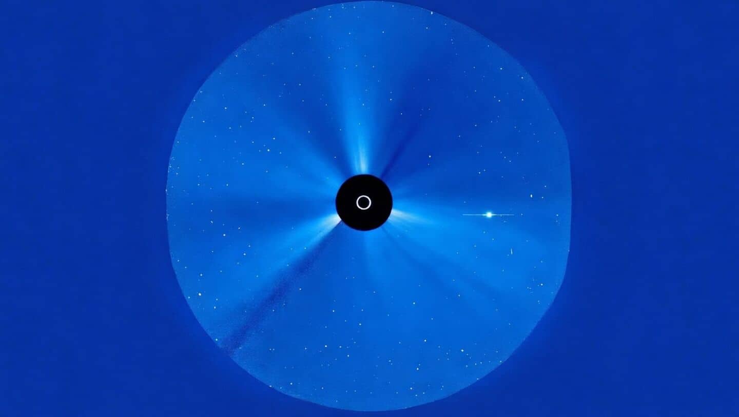 M5.7 flare from sunspot AR4436 scrambled Atlantic HF radio communications