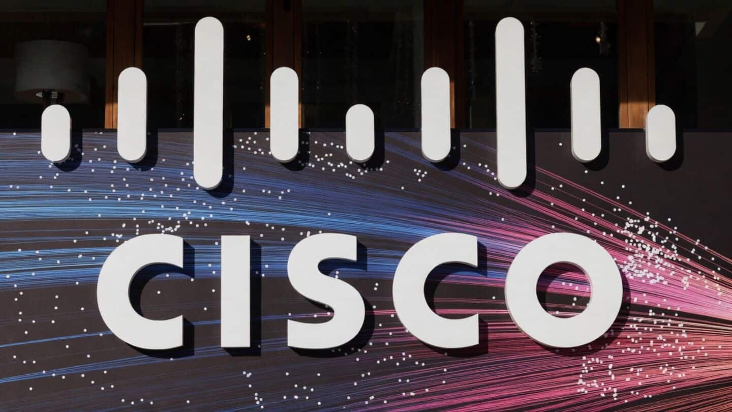 Cisco forecasts $7.5B in AI sales as stock falls 4%
