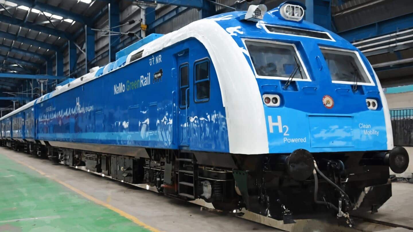 India's 1st hydrogen train runs 900km in 5 days
