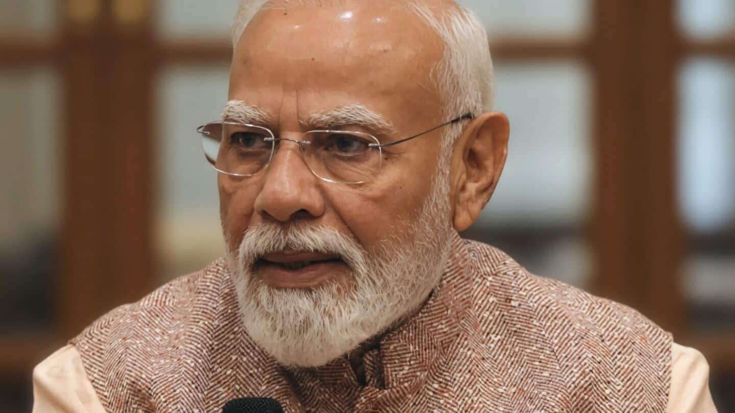 Narendra Modi meets National Teachers' Award winners, discusses student addictions