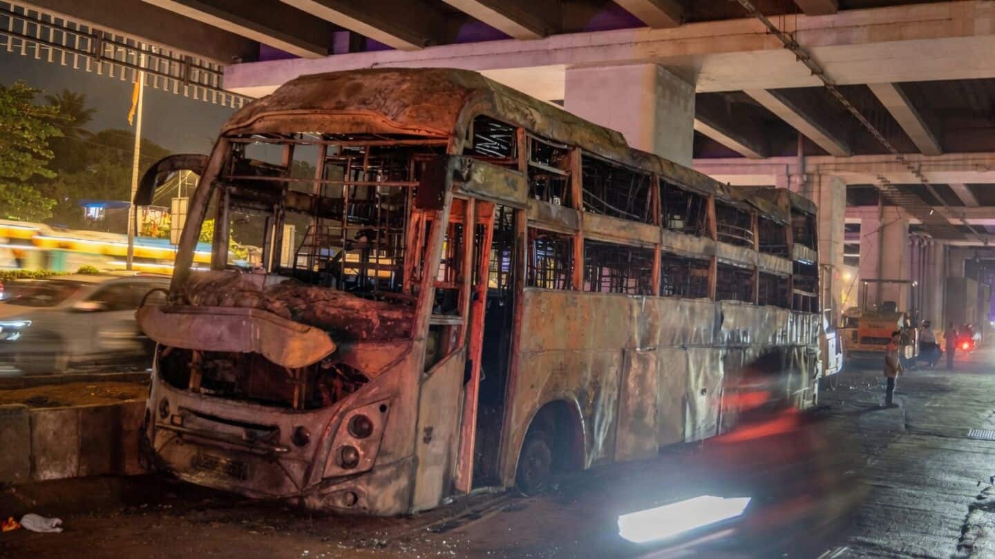 Tourist bus caught fire under Aarey Metro in Goregaon East