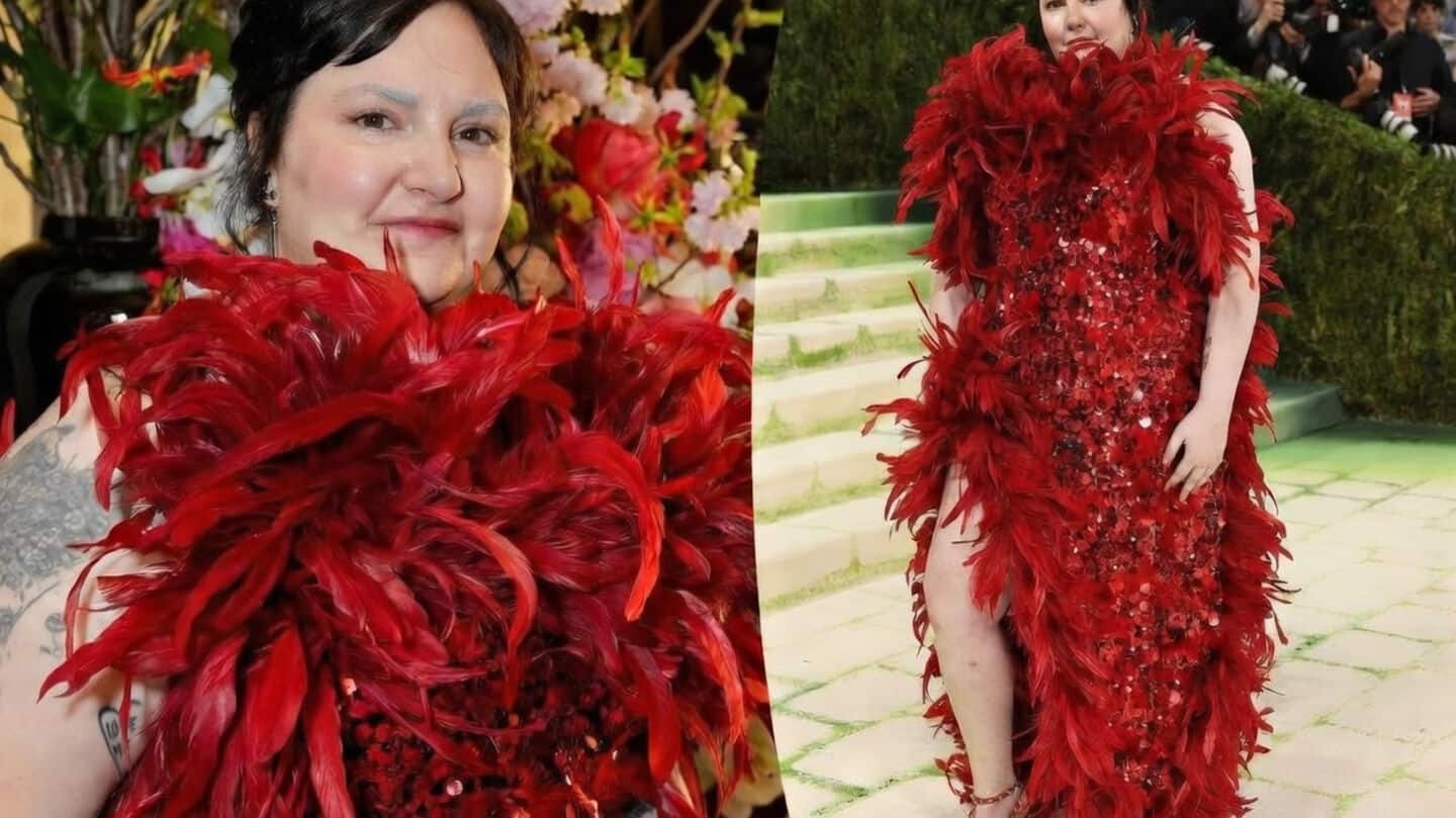 Dunham returns Met Gala in crimson Valentino gown evoking Gentileschi