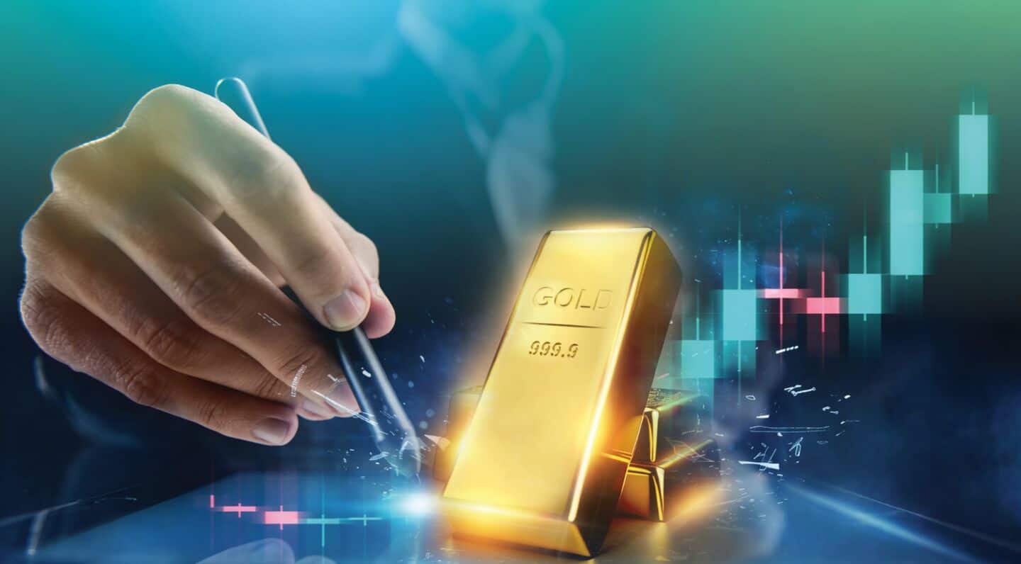 Indian jeweler moves 12 tons gold hedges to MCX futures