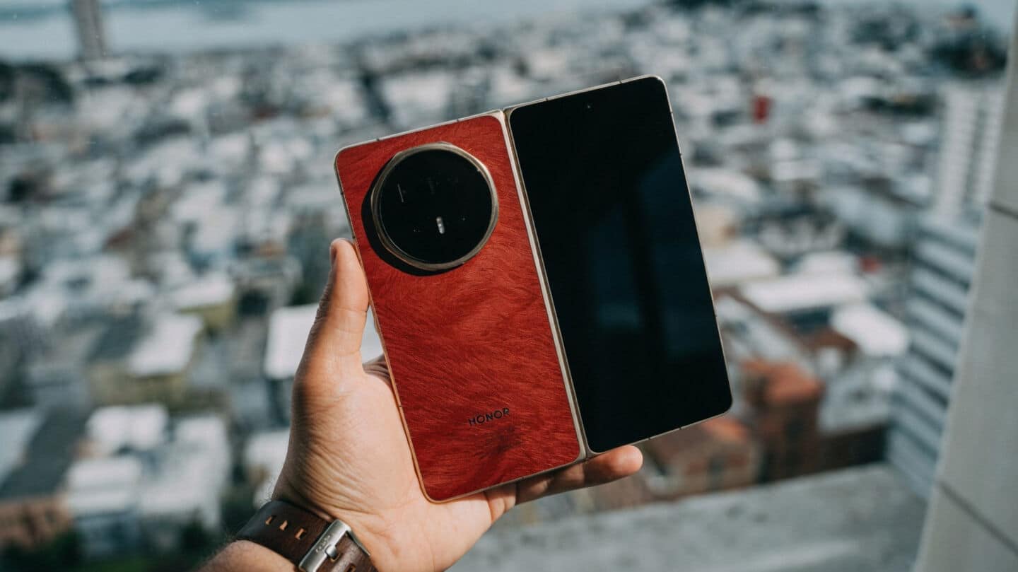 Honor begins Magic V6 rollout in Europe Middle East Asia-Pacific