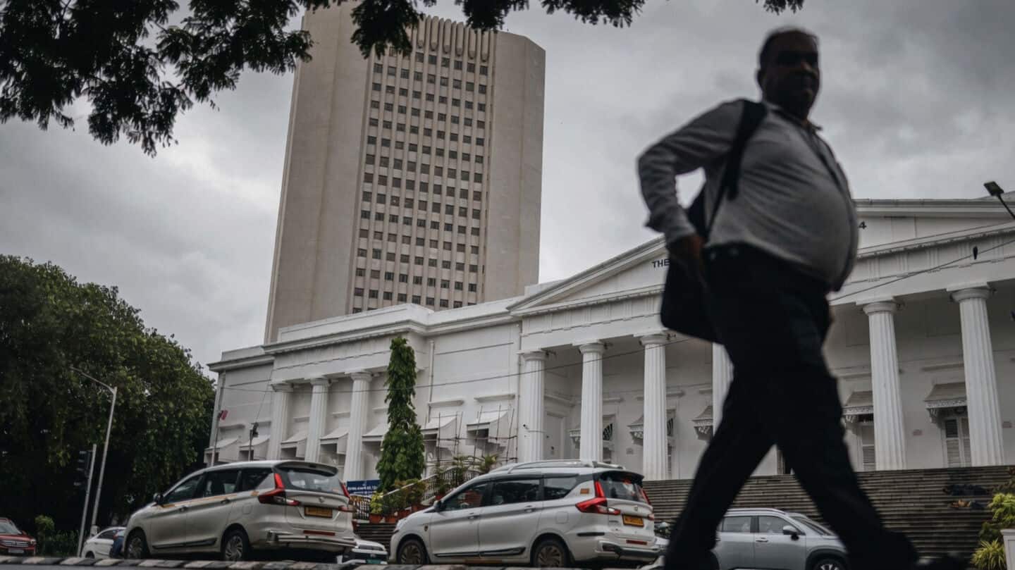 RBI ends dollar deposit scheme August 31, funding costs rise