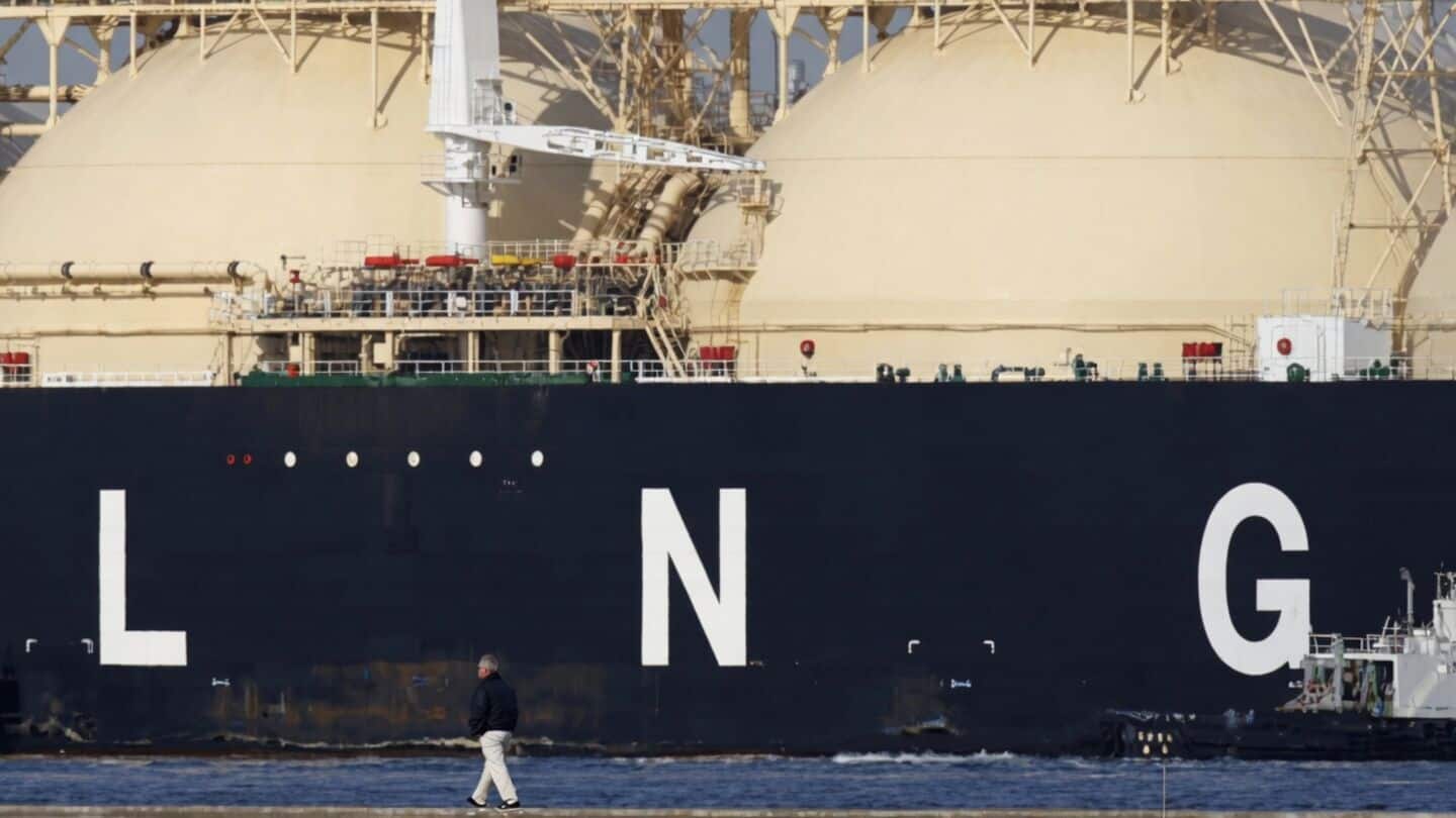QatarEnergy to restart Ras Laffan LNG, hit 50% then 80%