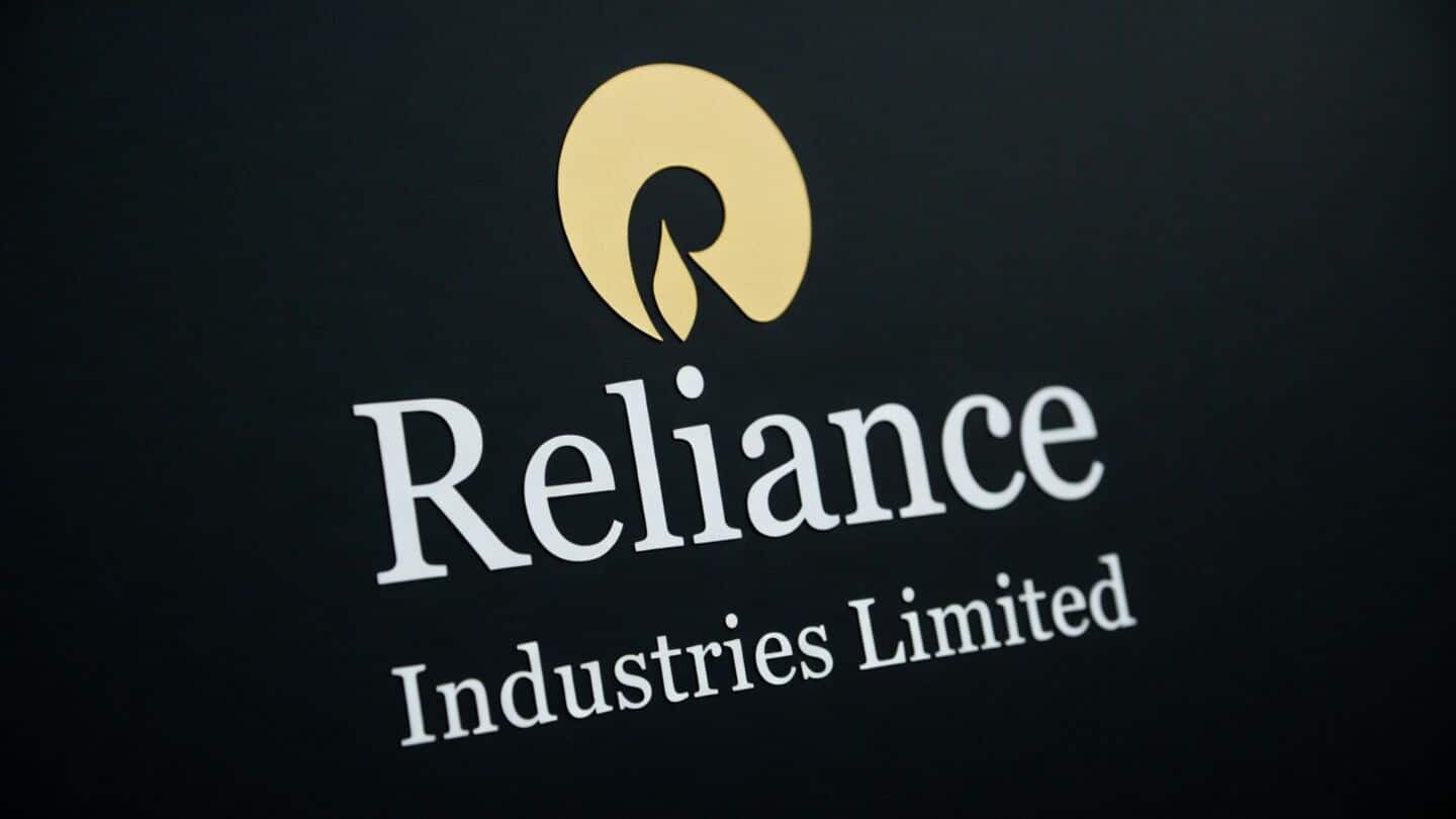 Reliance Industries hits nearly ₹18L/cr valuation, rivals top 5 its