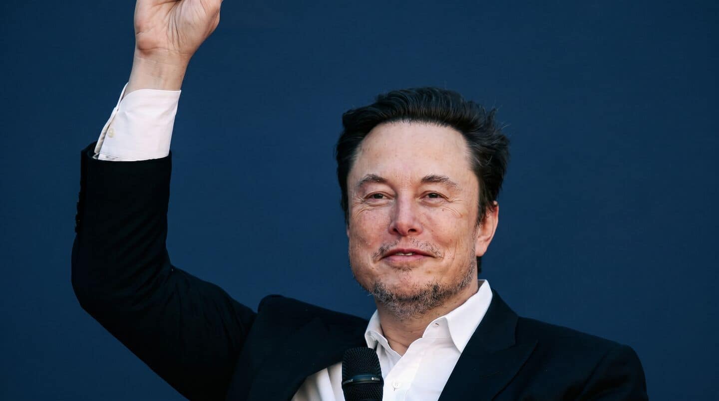 Elon Musk defends Tesla and xAI amid clash with OpenAI