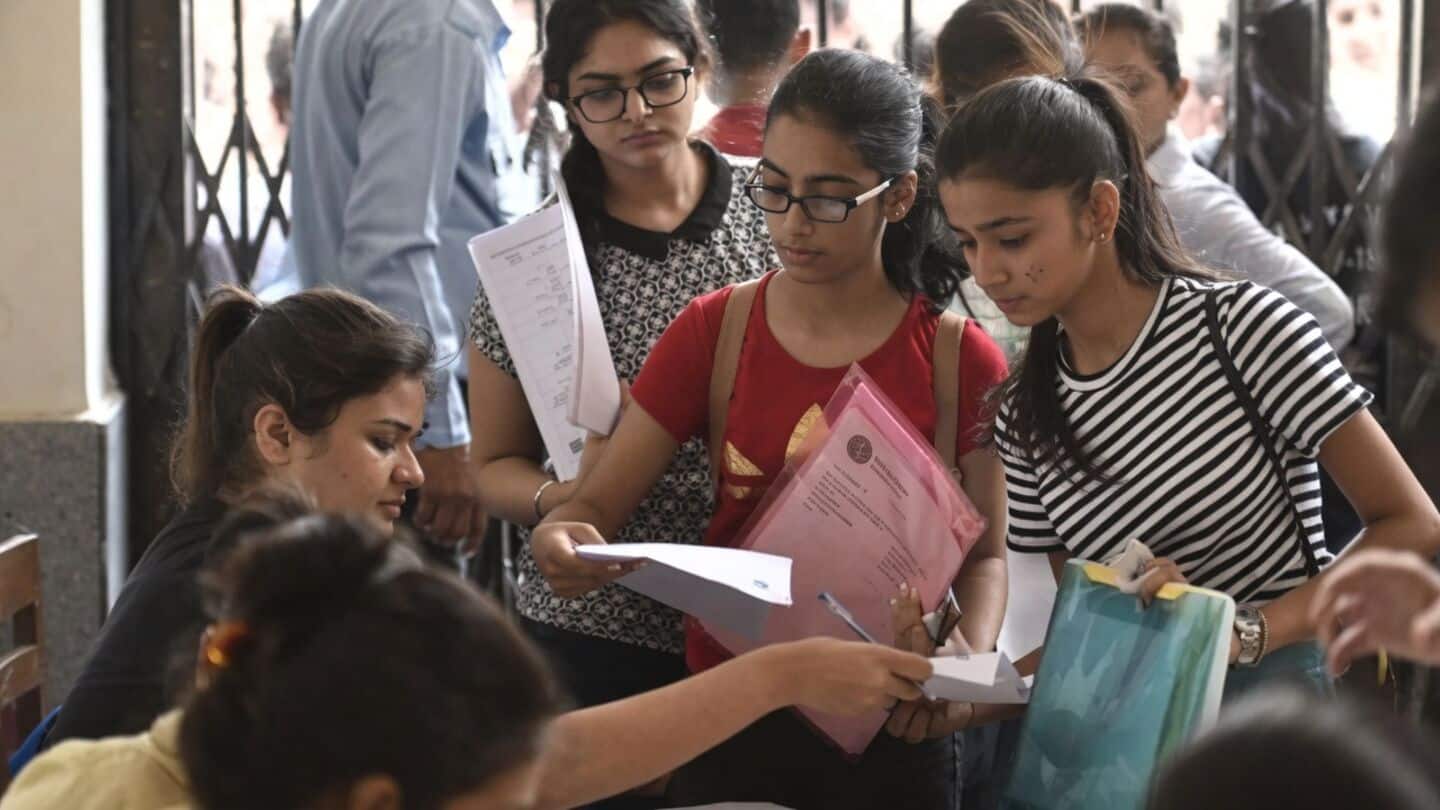 Parliamentary panel backs computer based NEET exam, demands NTA accountability