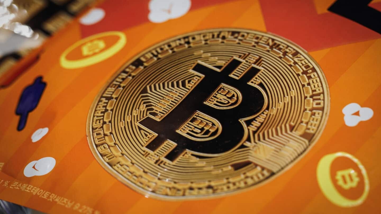 Bitcoin eases in Asia after 4-day rally, falls to $85,500