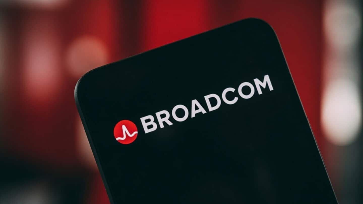 Apple, Broadcom strike over $30B US RF chip deal