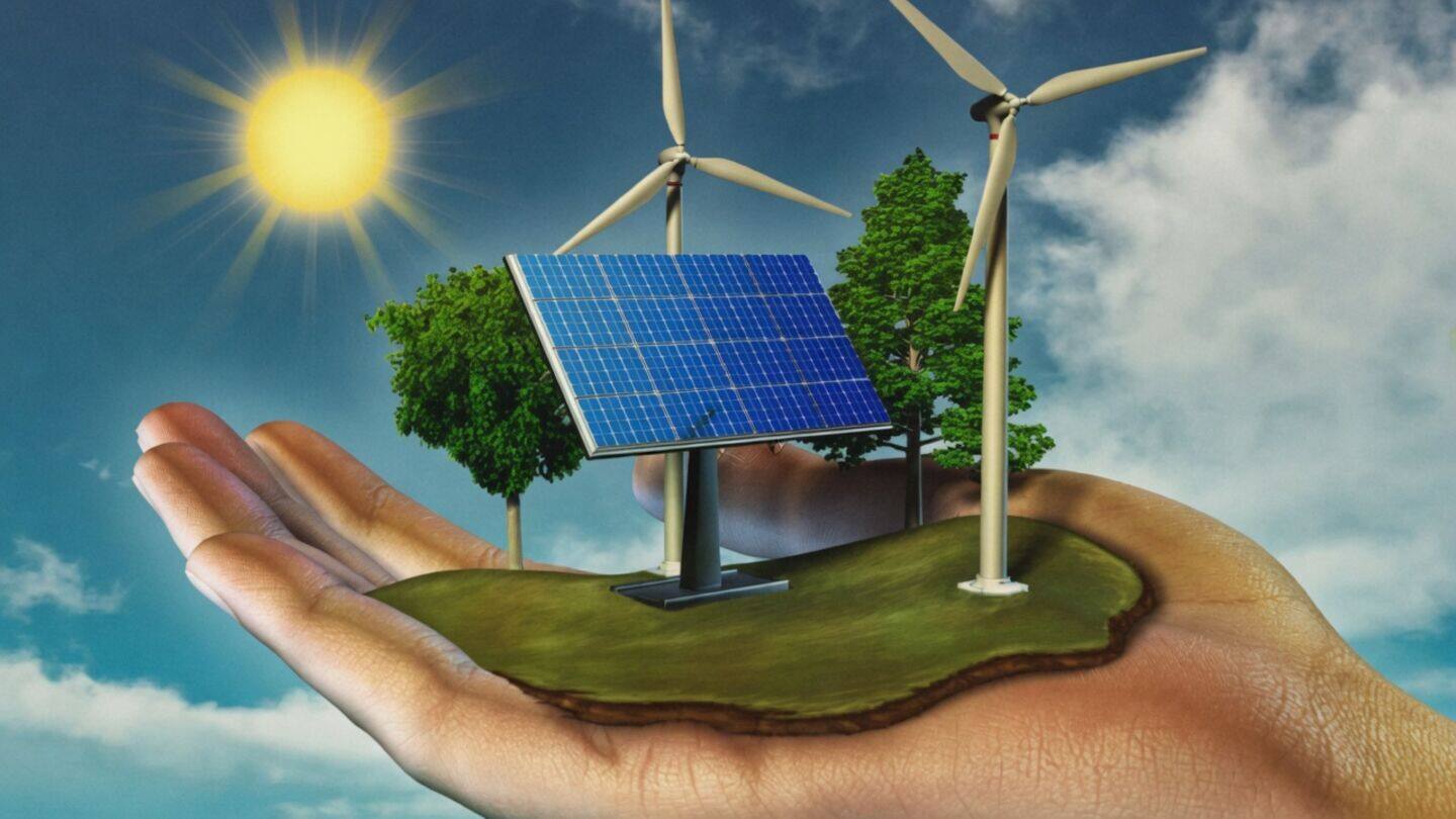 India's clean energy boom creates CXO roles starting at ₹2.5cr