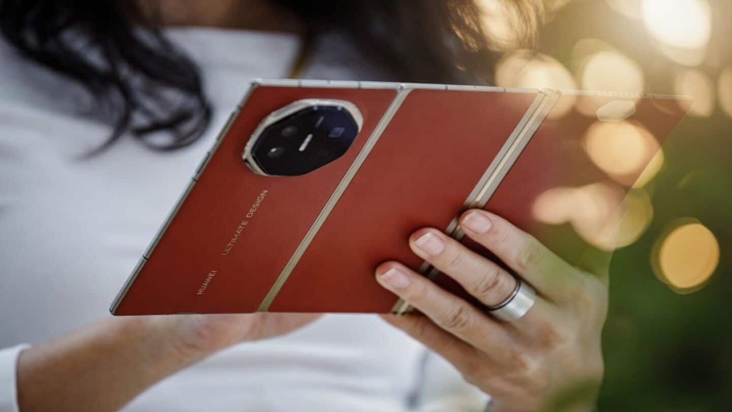 Huawei and Xiaomi launch foldables September 7 to raise prices