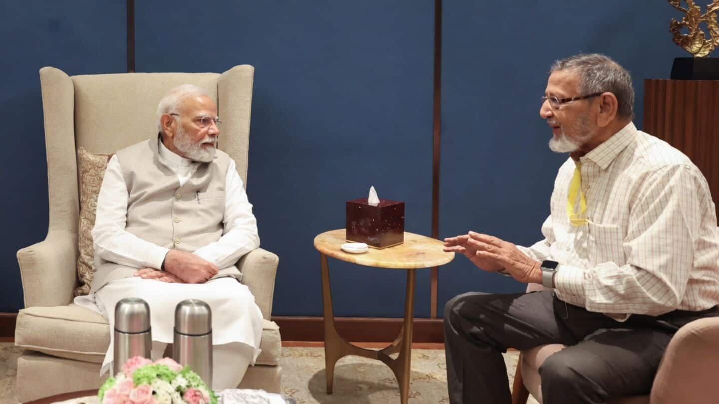 Narendra Modi helps schoolmate Asgar Ali Vora reclaim Bhayandar land