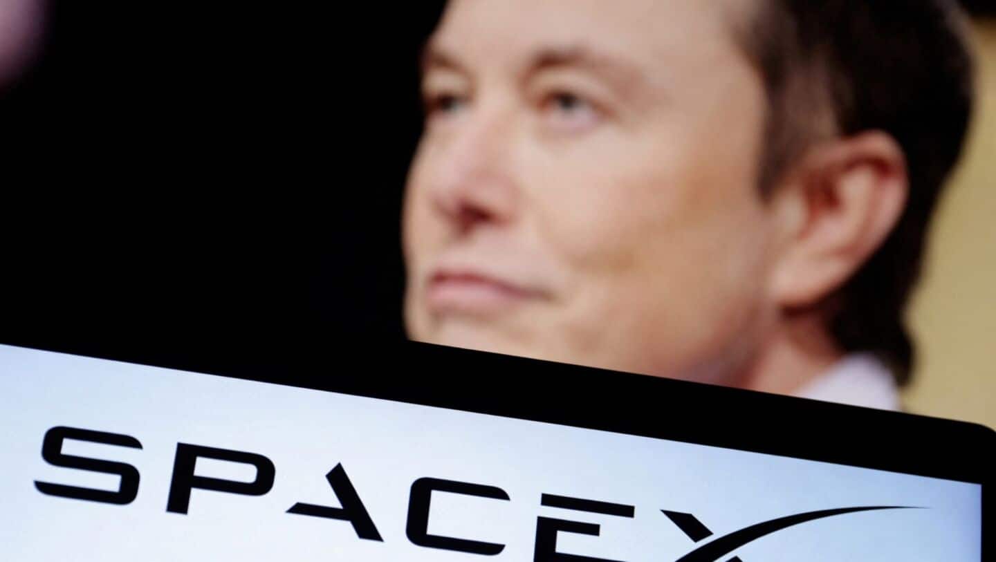 OpenAI Anthropic and SpaceX plan major IPOs with large valuations