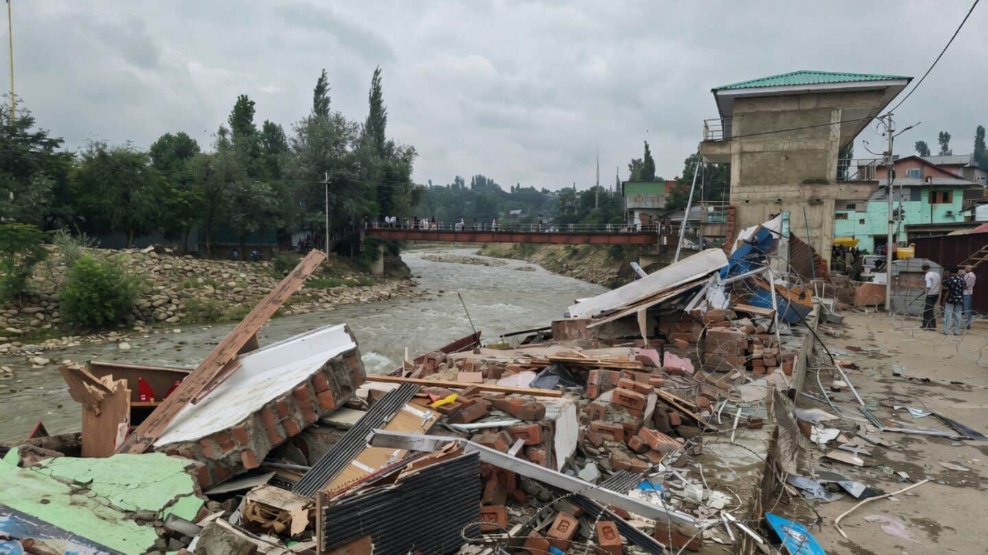 J&K hit by 25 cloudbursts in July, 28 dead
