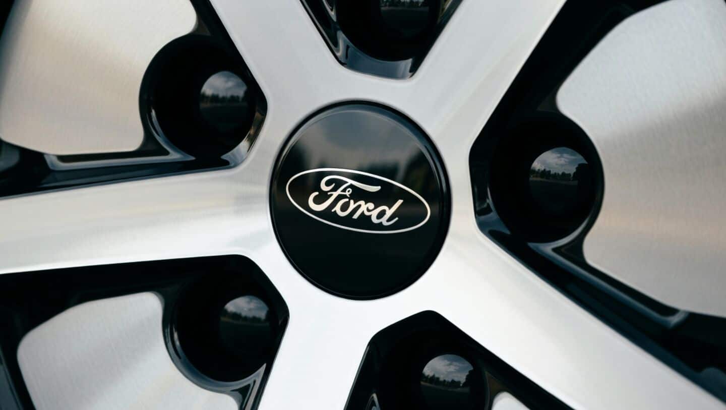 Ford recalls nearly 420,000 SUVs over front seat belt malfunction